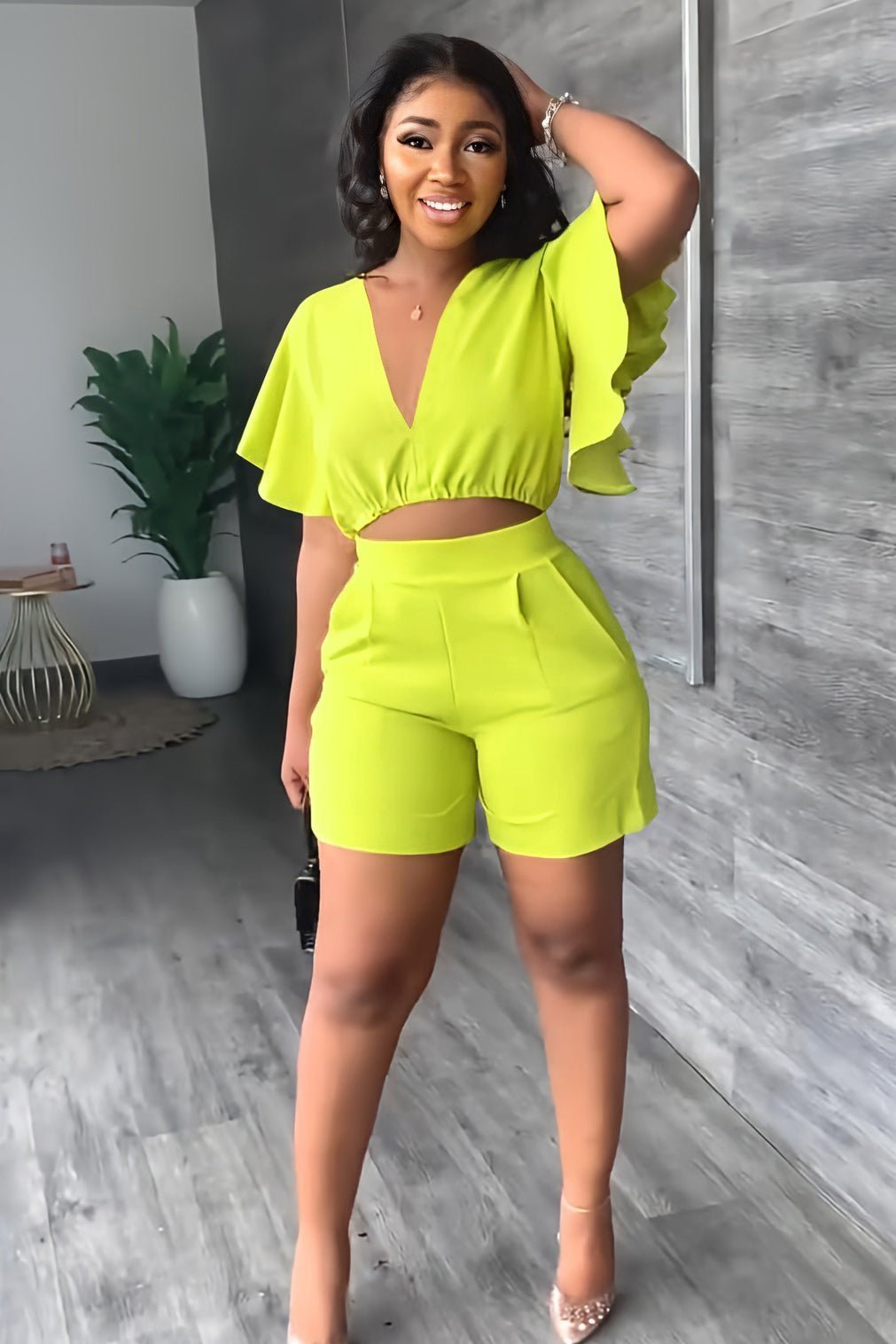 Erika Borghi™ Set estivo di top e pantaloncini con scollo a V