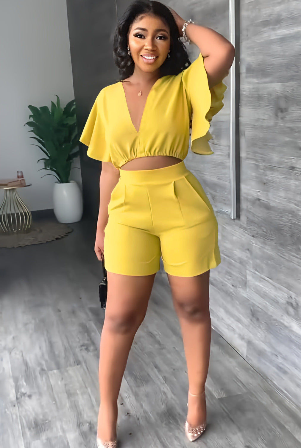 Erika Borghi™ Set estivo di top e pantaloncini con scollo a V