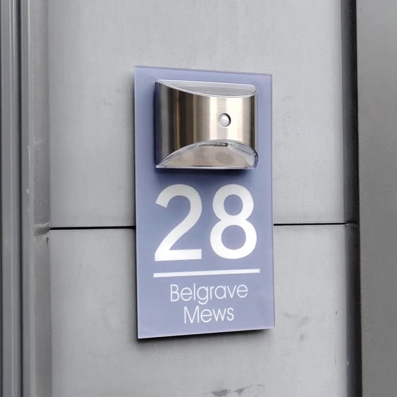 HomeDelux™ Targa per porta moderna solare personalizzata