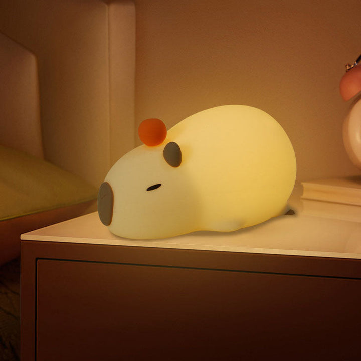 LumaCapy™ Carino il capibara con luce notturna