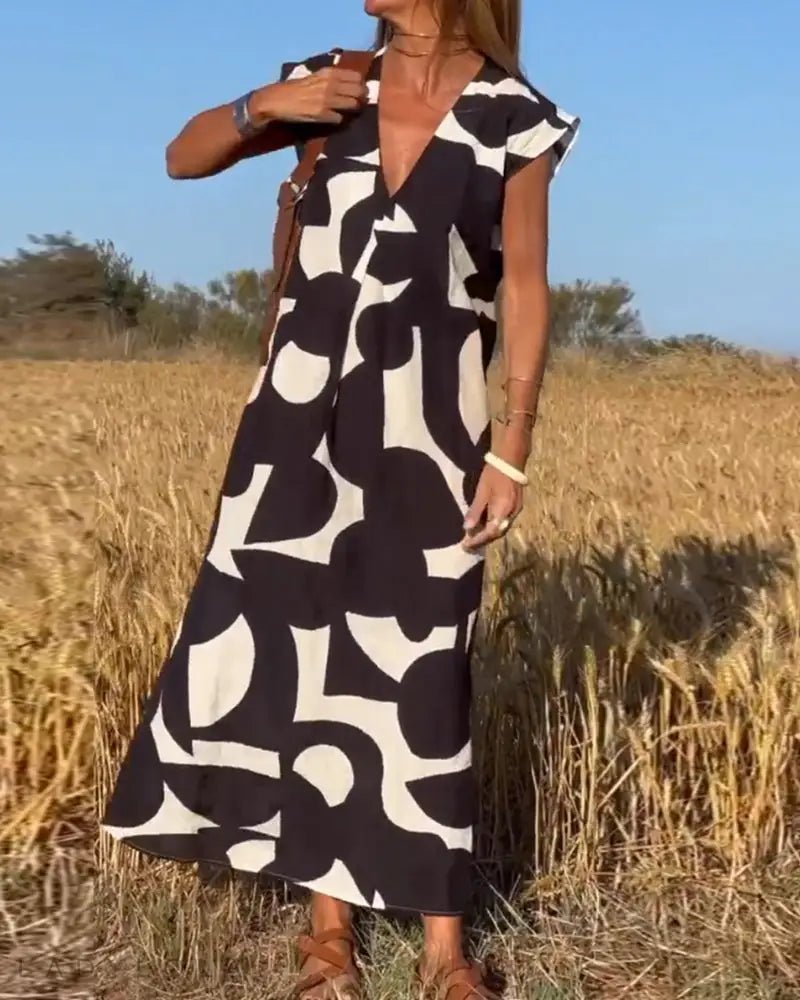 Maura Milano™️ Abito minimalista con scollo a V